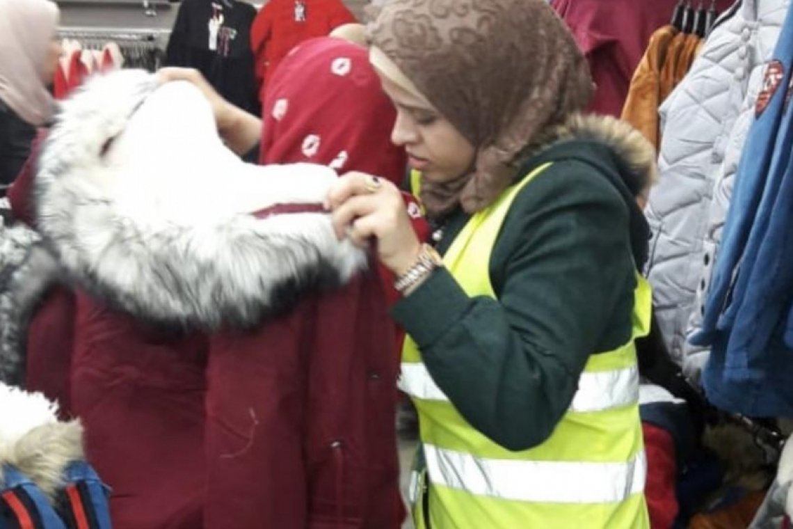 مبادرة يلا نتعاون على الخير تنفذ حملة دفيني من برد الشتاء "كسوة شتاء" للأطفال - الأردن